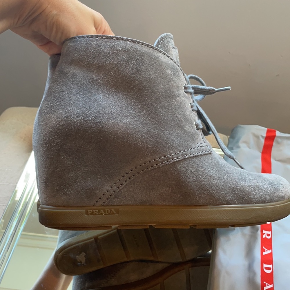 Prada grey suede wedge platform boots - Picture 5 of 6